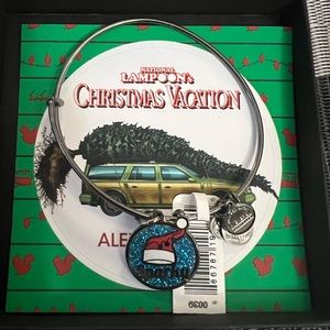 NWT National Lampoon's Christmas Vacation Sparky Santa Hat Bangle